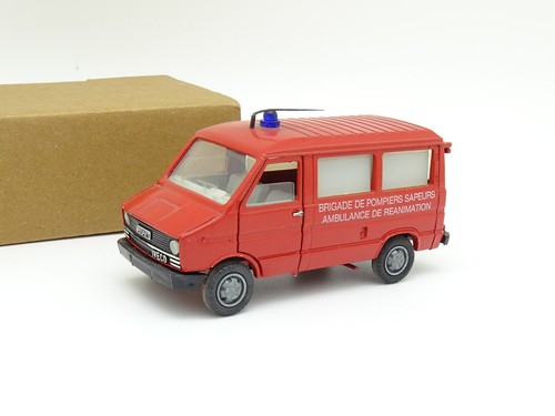 Auto epoca fiat iveco - 1/43,