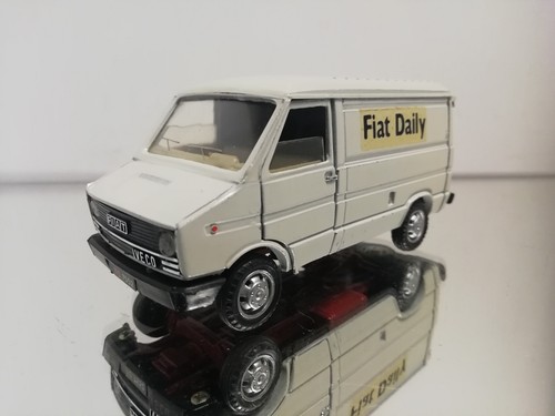 Old cars iveco fiat - 1:43, daily