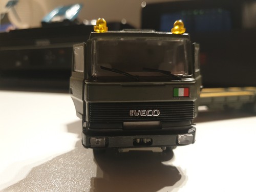 Camion iveco 190 con - con, pianale